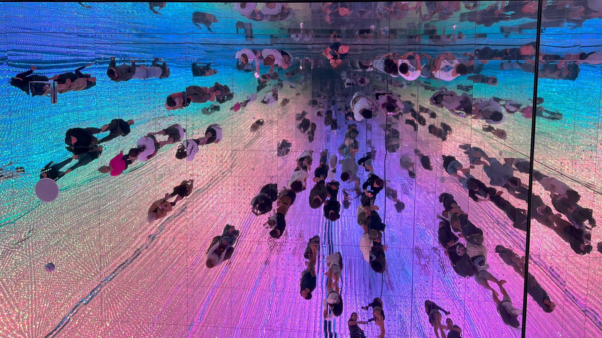 01-Tokyo (00044) TeamLab Planets.jpg